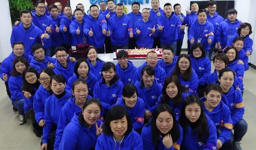 「检修」伊莱克斯空调制热慢维修【房间透风】